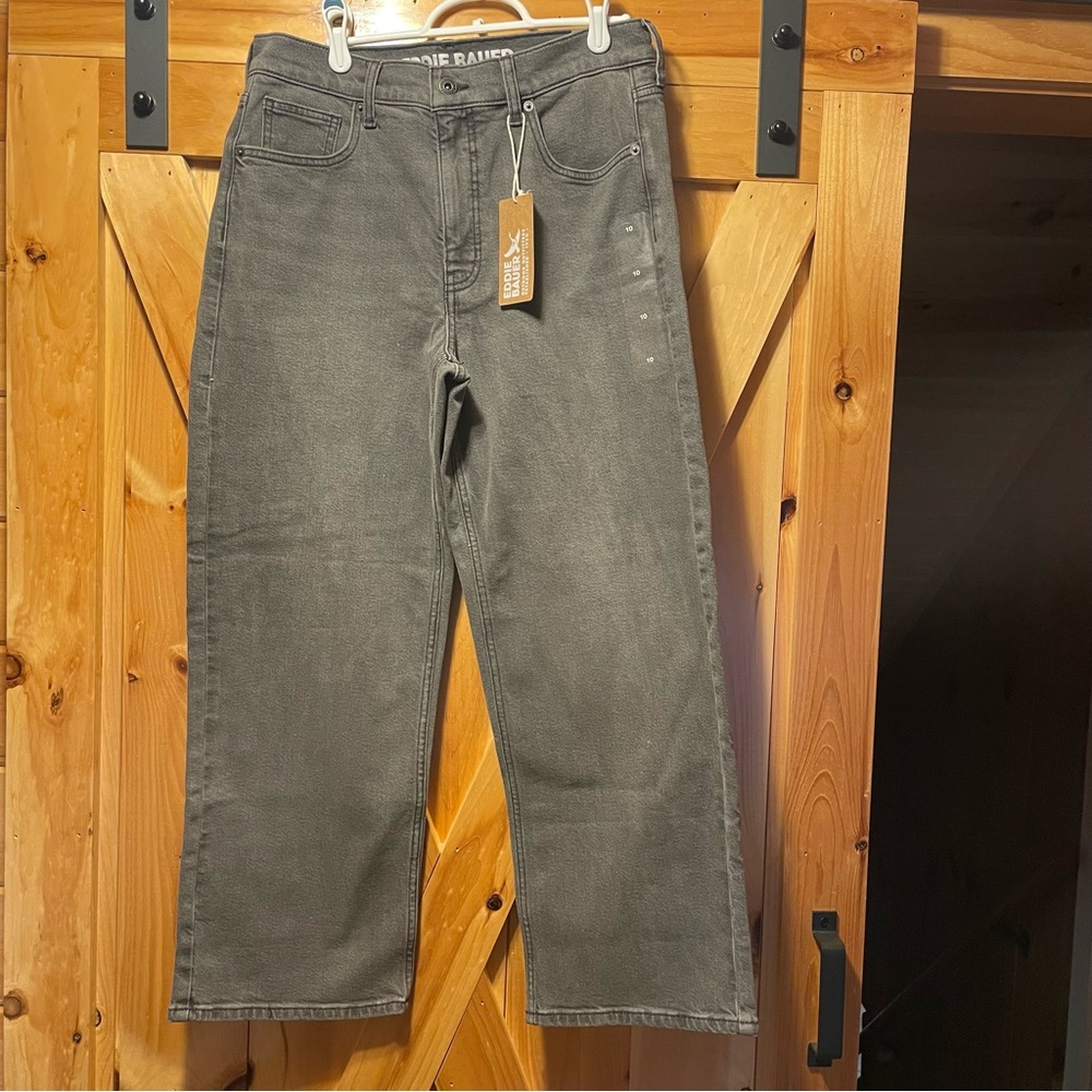 Eddie Bauer voyager high rise straight size 10, gray jeans, NWT